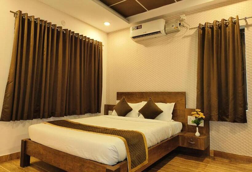 De Royale Montana Hotel And Resort