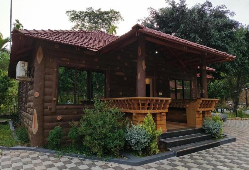 De Royale Montana Hotel And Resort