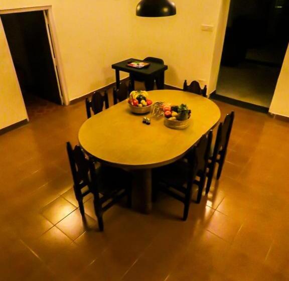 Hotel Bob S Haven Bungalow