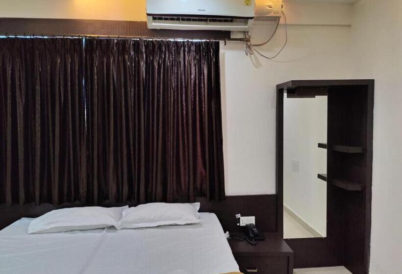Hotel Ratna Sagar