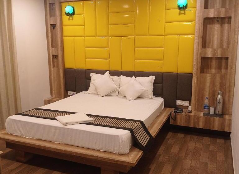 酒店 Shubh Ashish Near Bank More