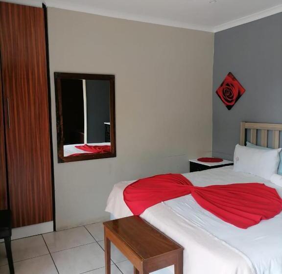 Pension Eeufees Guesthouse