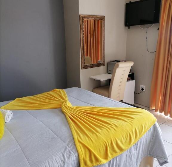 Pension Eeufees Guesthouse