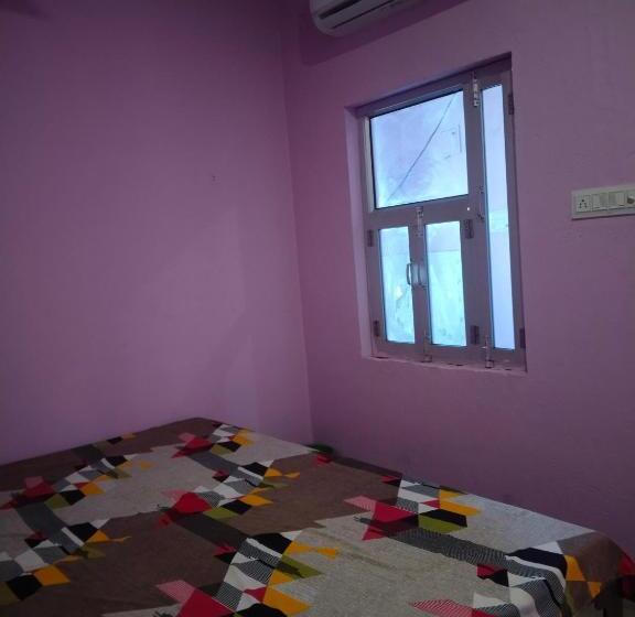 펜션 Gyani Guest House