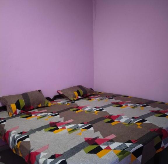 펜션 Gyani Guest House