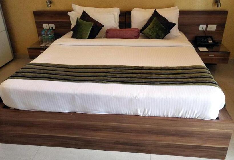 Zions Airport Hotel And Apertment! Near Kempegowda International Airport