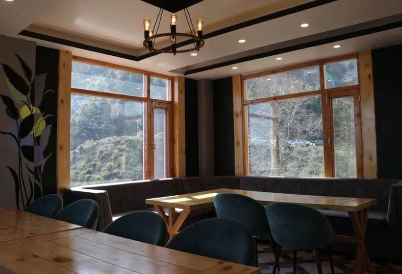 Eden Hotel And Resort