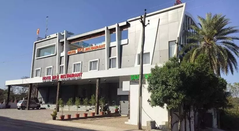 ホテル Brij Palace & Restaurant