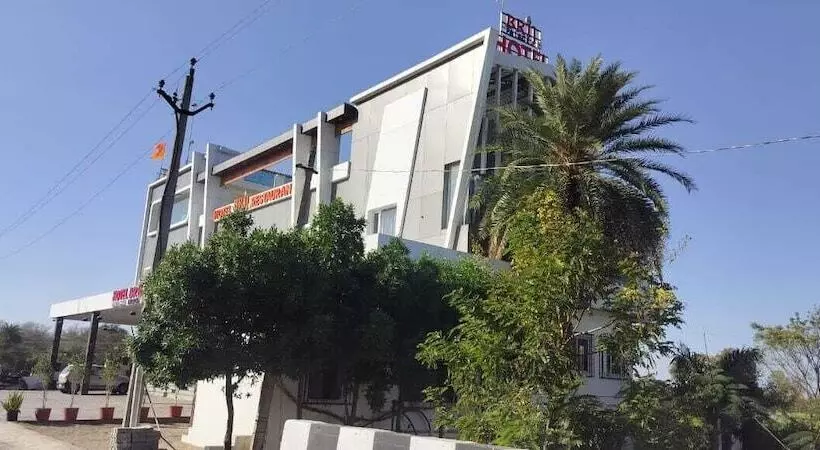 ホテル Brij Palace & Restaurant