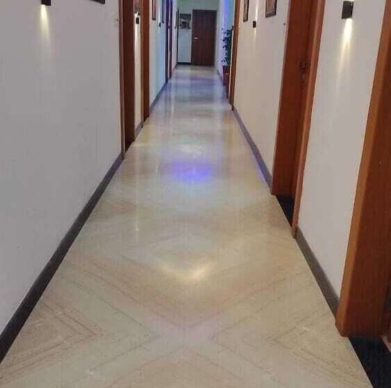 فندق Brij Palace & Restaurant