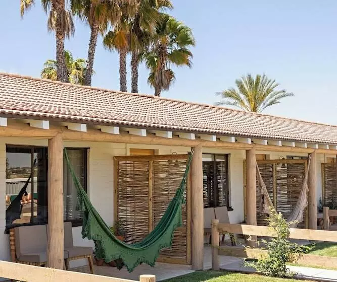 ホテル River Lodge Paso   21 & Over Pool