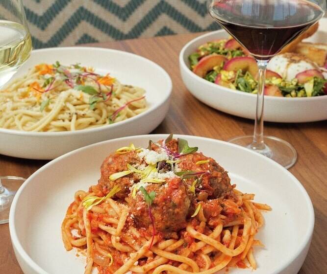 호텔 River Lodge Paso   21 & Over Pool