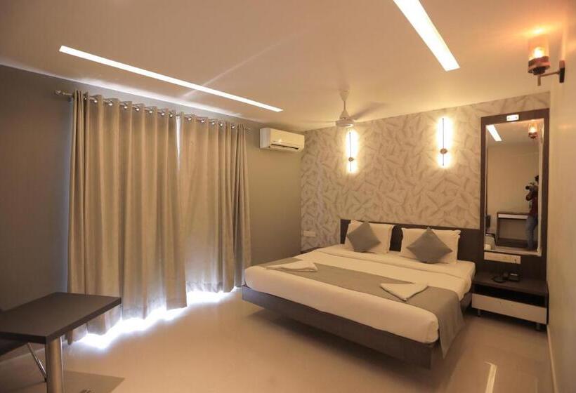 فندق Shoolin Grand