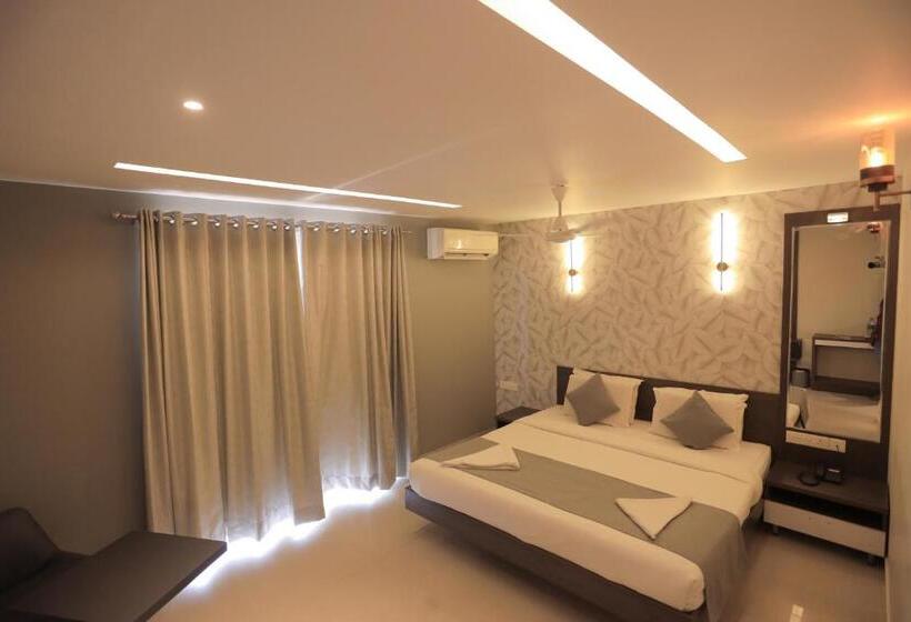 فندق Shoolin Grand