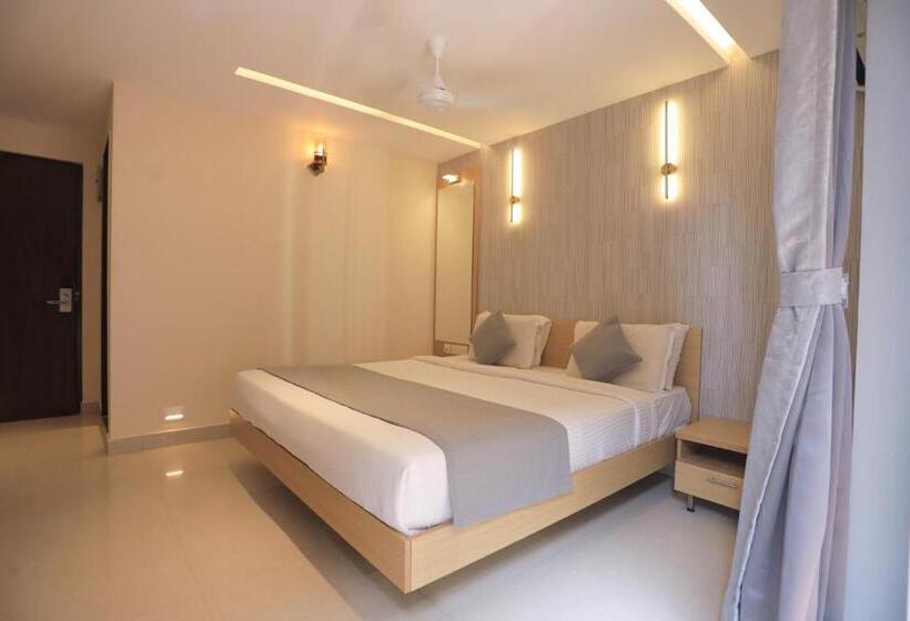 فندق Shoolin Grand