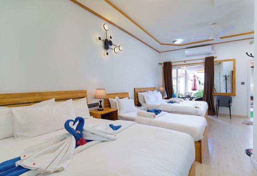 هتل Tropico Villa