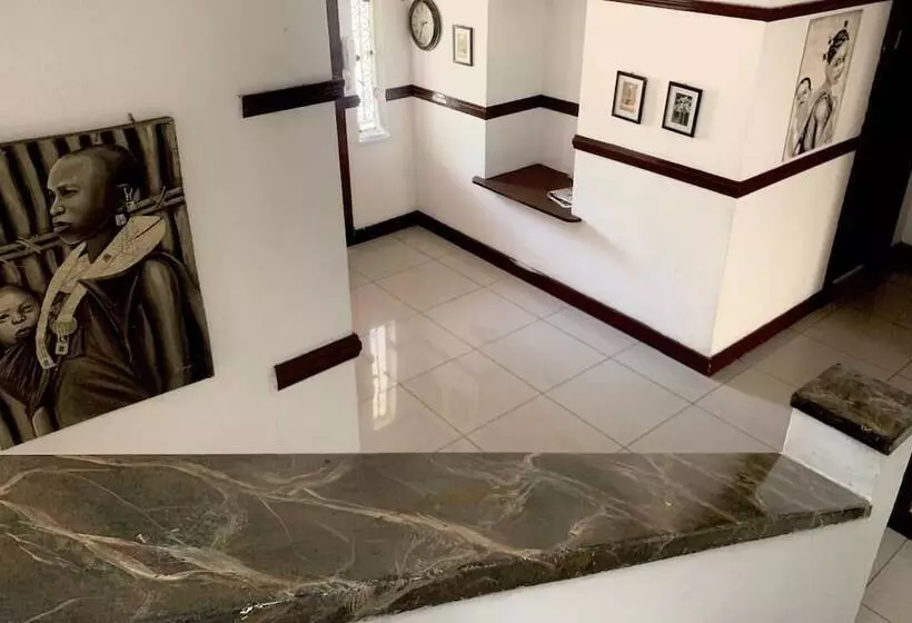 ペンション Khaya Mnandi Leisure Suites