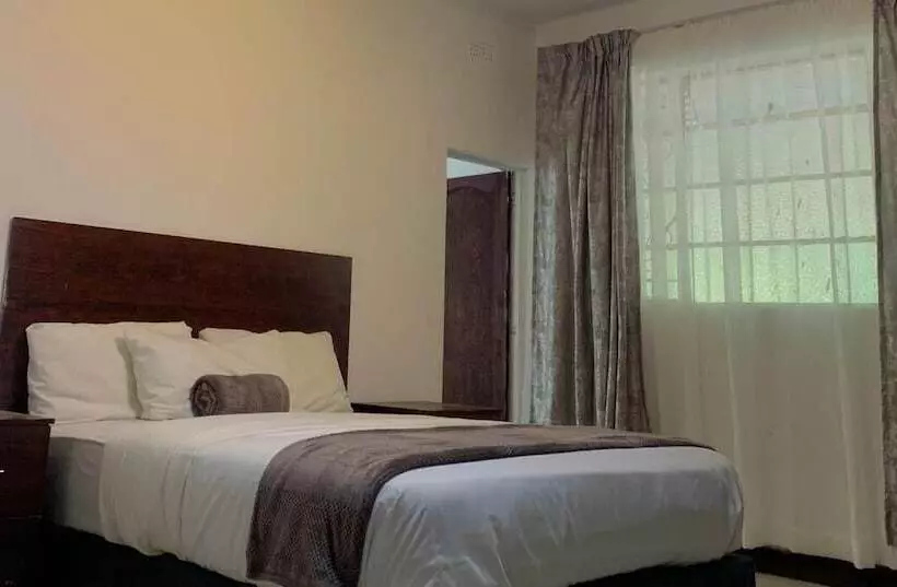 ペンション Khaya Mnandi Leisure Suites