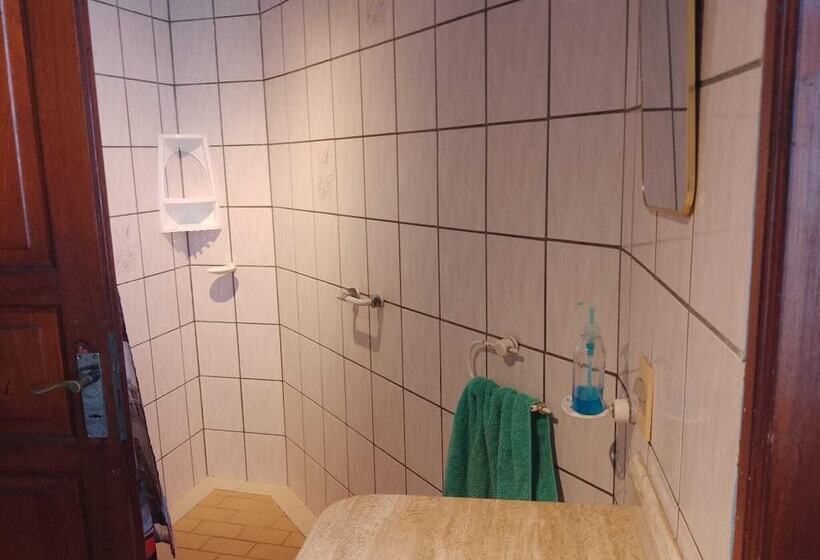 膳宿费 Montevideo Hostel