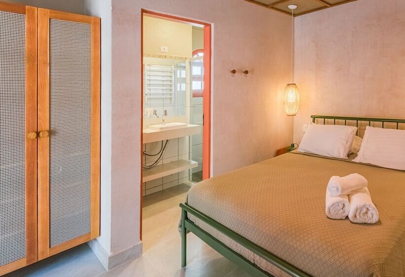 هاستل Pousada Pazuu