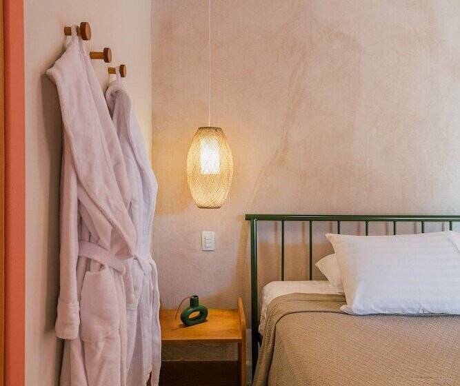 هاستل Pousada Pazuu