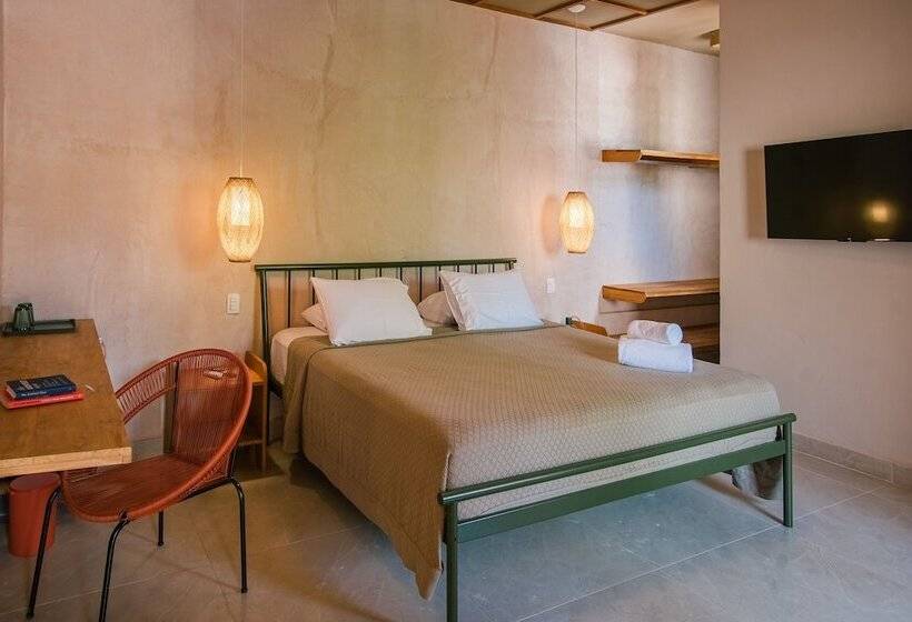 هاستل Pousada Pazuu