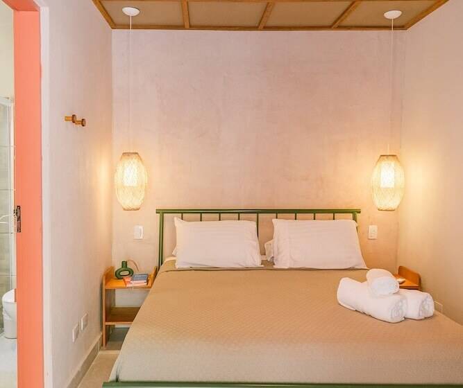 هاستل Pousada Pazuu