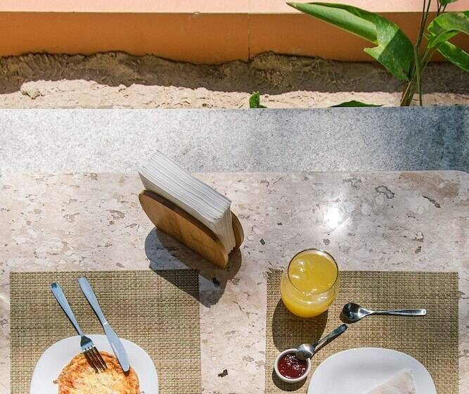 هاستل Pousada Pazuu