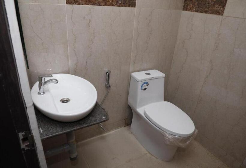 호텔 Balaji Gold Inn