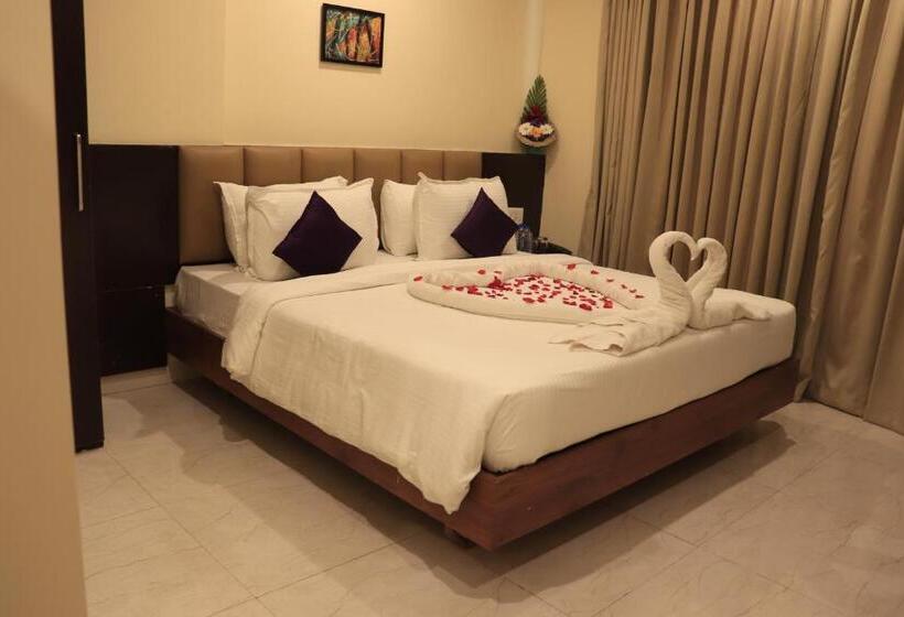 호텔 Balaji Gold Inn