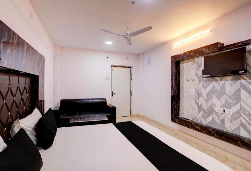 فندق Oyo Payal Guest House