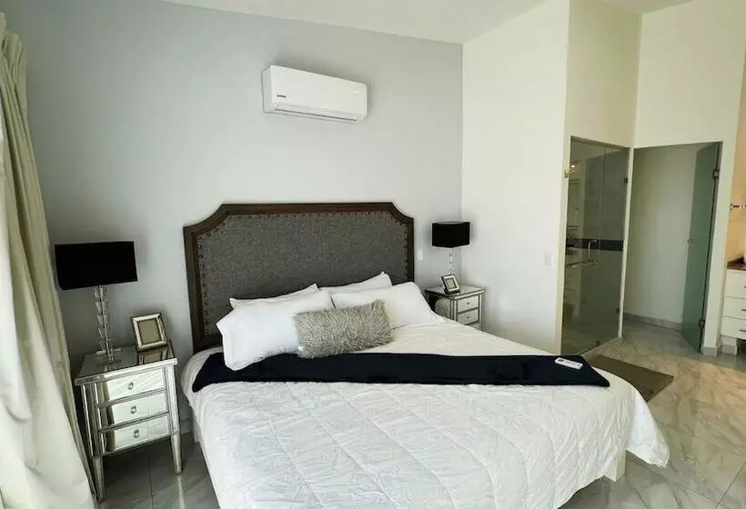 Hotelli Residences By Mp Cabo San Lucas