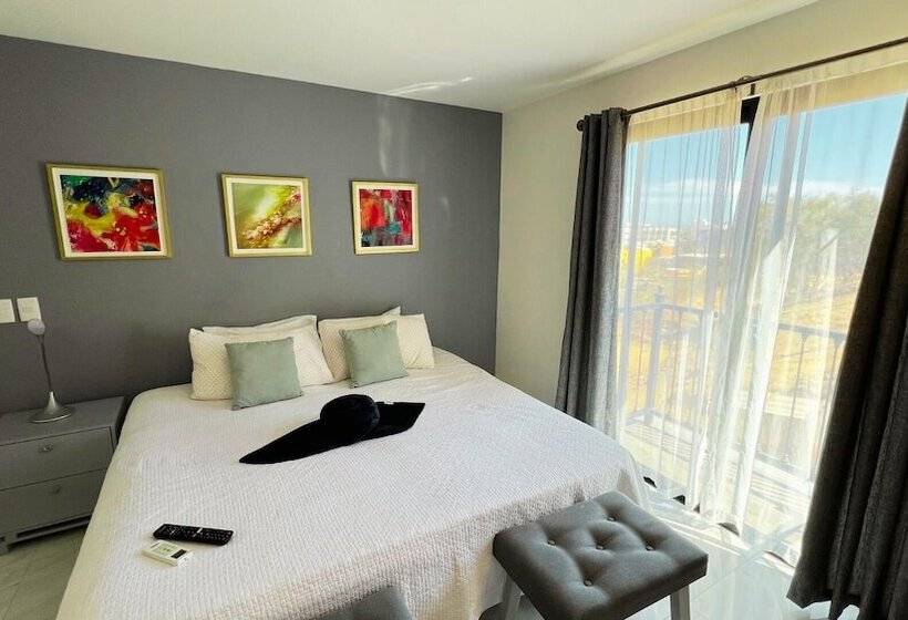 Hotel Residences By Mp Cabo San Lucas