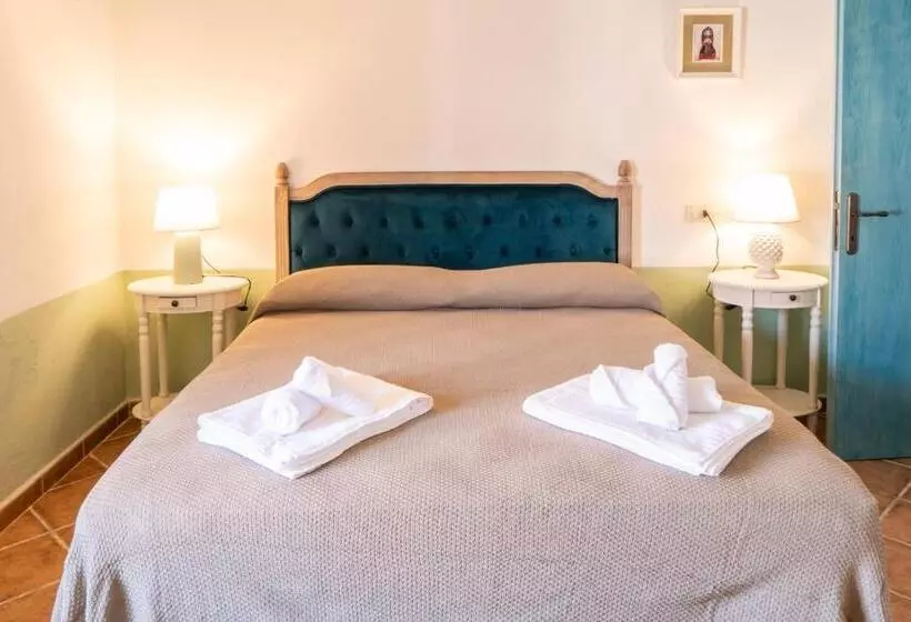 ホテル La Ratina Azienda Agricola   Agriturismo   Enoturismo