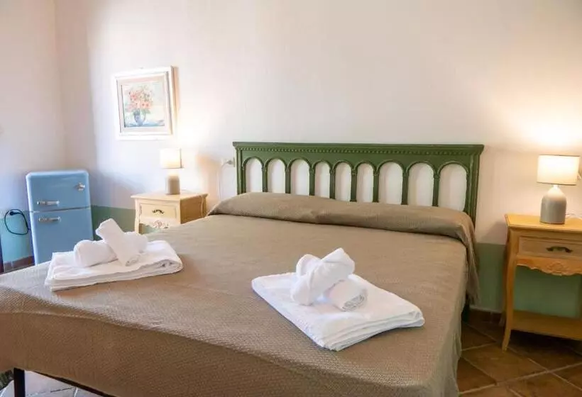 ホテル La Ratina Azienda Agricola   Agriturismo   Enoturismo