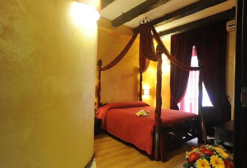 B&b Muro Torto Cairoli  Struttura Sanificata Giornalmente Con Prodotti Specifici Conformi Al Decalo