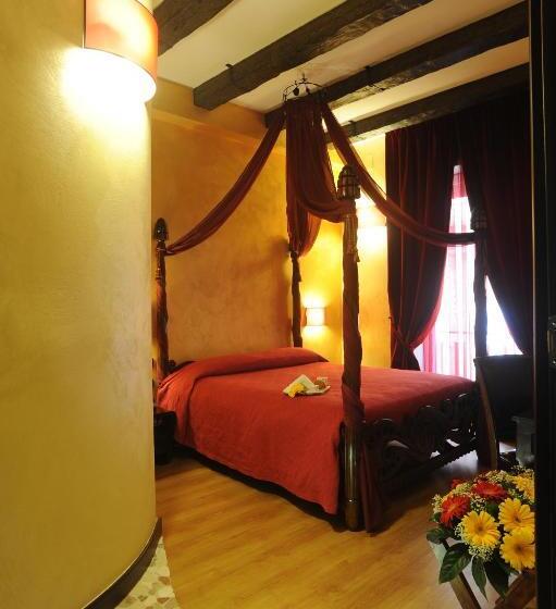 B&b Muro Torto Cairoli  Struttura Sanificata Giornalmente Con Prodotti Specifici Conformi Al Decalo