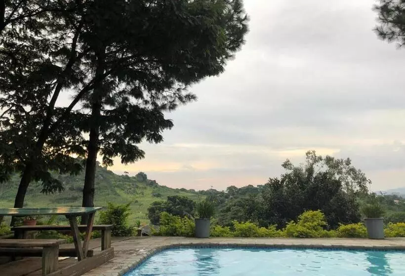 تختخواب و صبحانه Chinyonga Guesthouse
