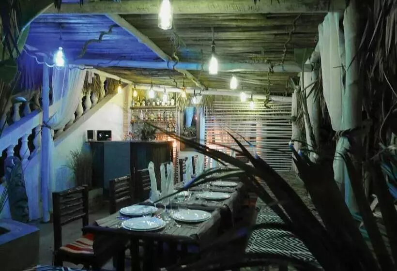 تختخواب و صبحانه Home Sakalava