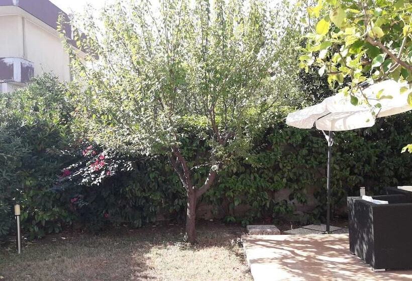 ベッドアンドブレックファースト Villa Del Mar