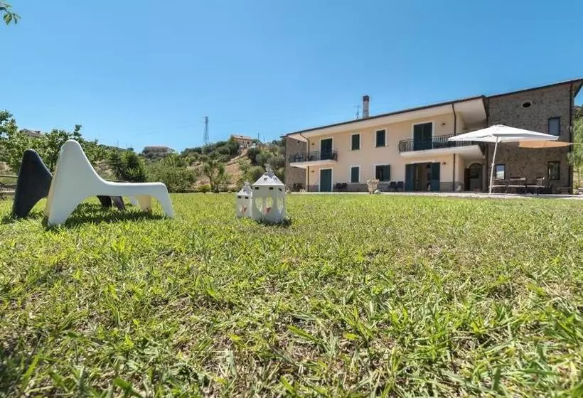 Aamiaismajoitus (B&B) Villa Le Torrette