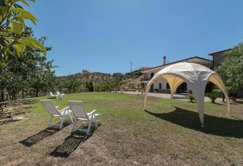 Aamiaismajoitus (B&B) Villa Le Torrette