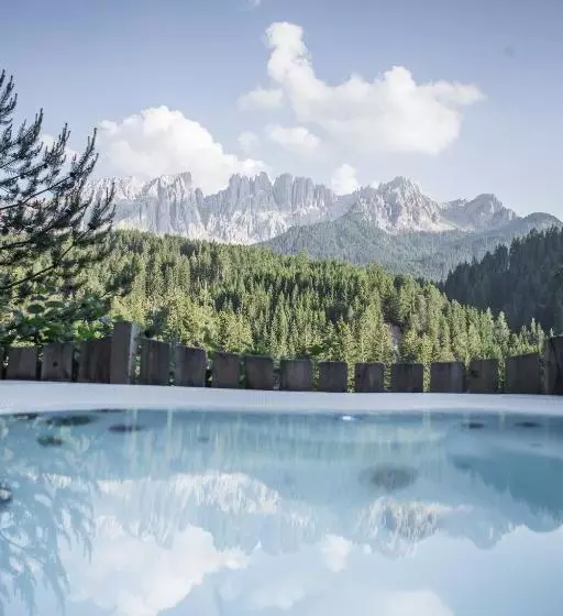 Bike & Ski Hotel Diana Karersee