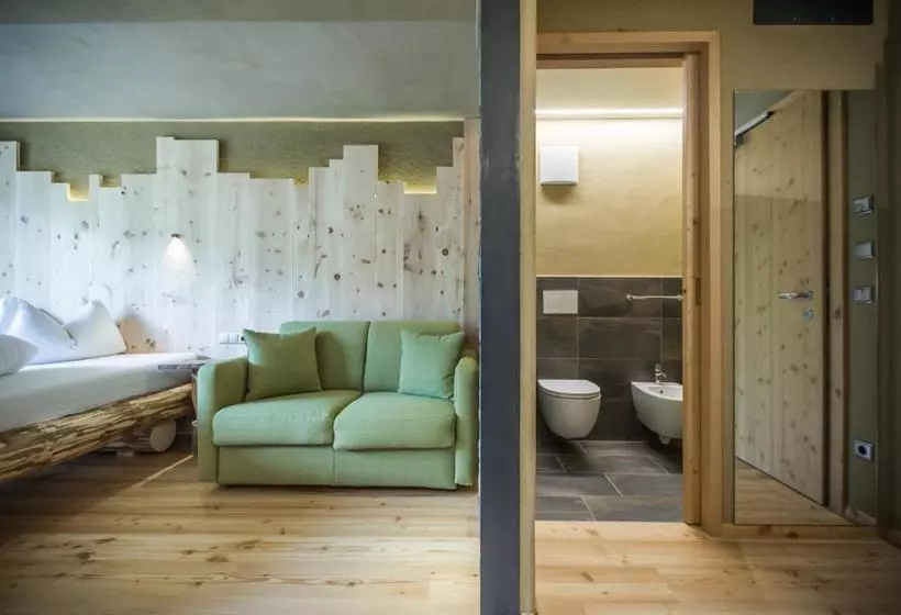 Bike & Ski Hotel Diana Karersee