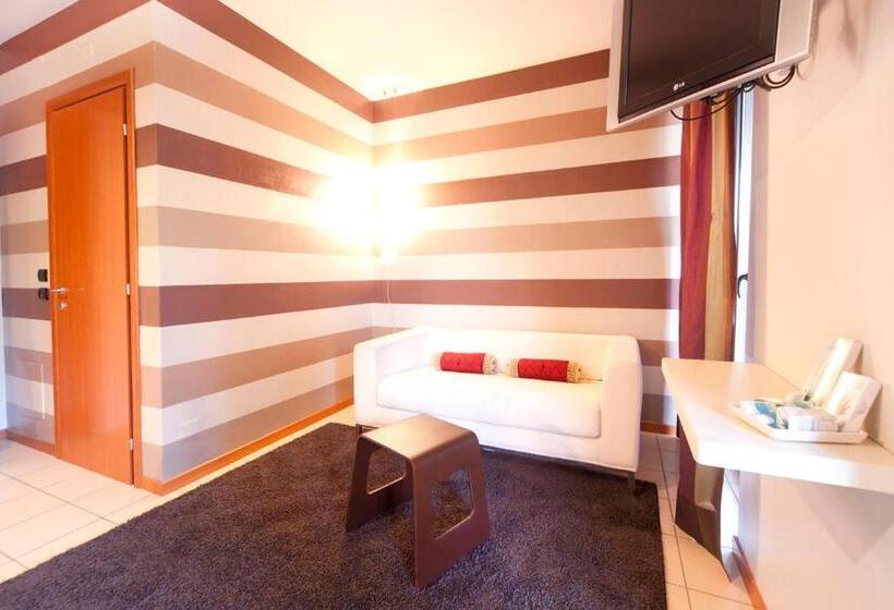 בית מלון כפרי Agorà