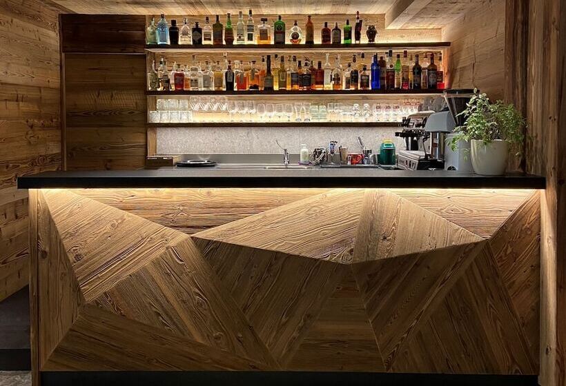 Отель Ariston S