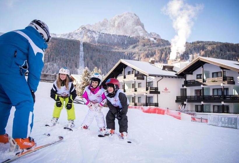 Hotel Biancaneve Family