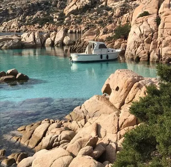 هتل La Lampara