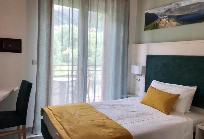 בית מלון כפרי Limone