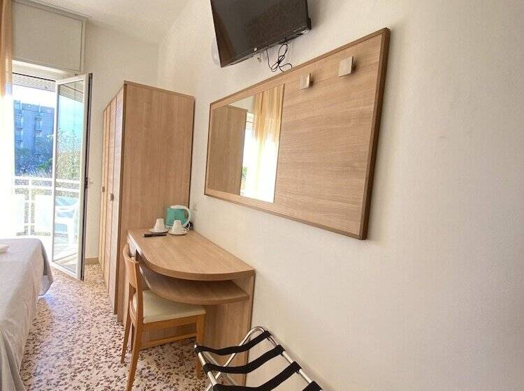 هتل Ravello Adults Only